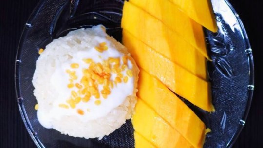 4 món ăn mà bạn không thể bỏ qua khi du lịch ở Thái Lan