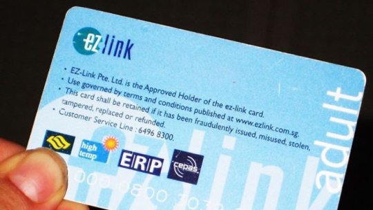 Có nên mua thẻ EZ Link khi đi tàu ở Singapore